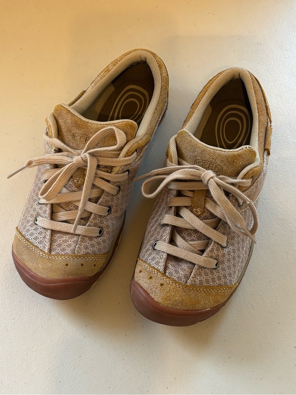 Keen Women's Beige/Tan Lace-Up Sneakers